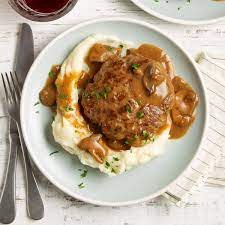 Salisbury Steak with Cauliflower Mash